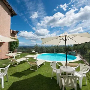  Appartement Casa Lari Italië